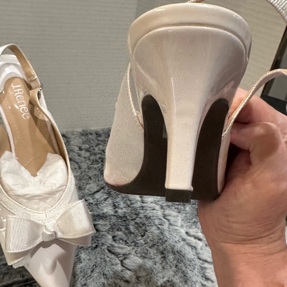 J. Renee Gabino WEDDING white kitten heels with bow ♥️ 👠 NEW WITHOUT BOX! - Picture 9 of 9